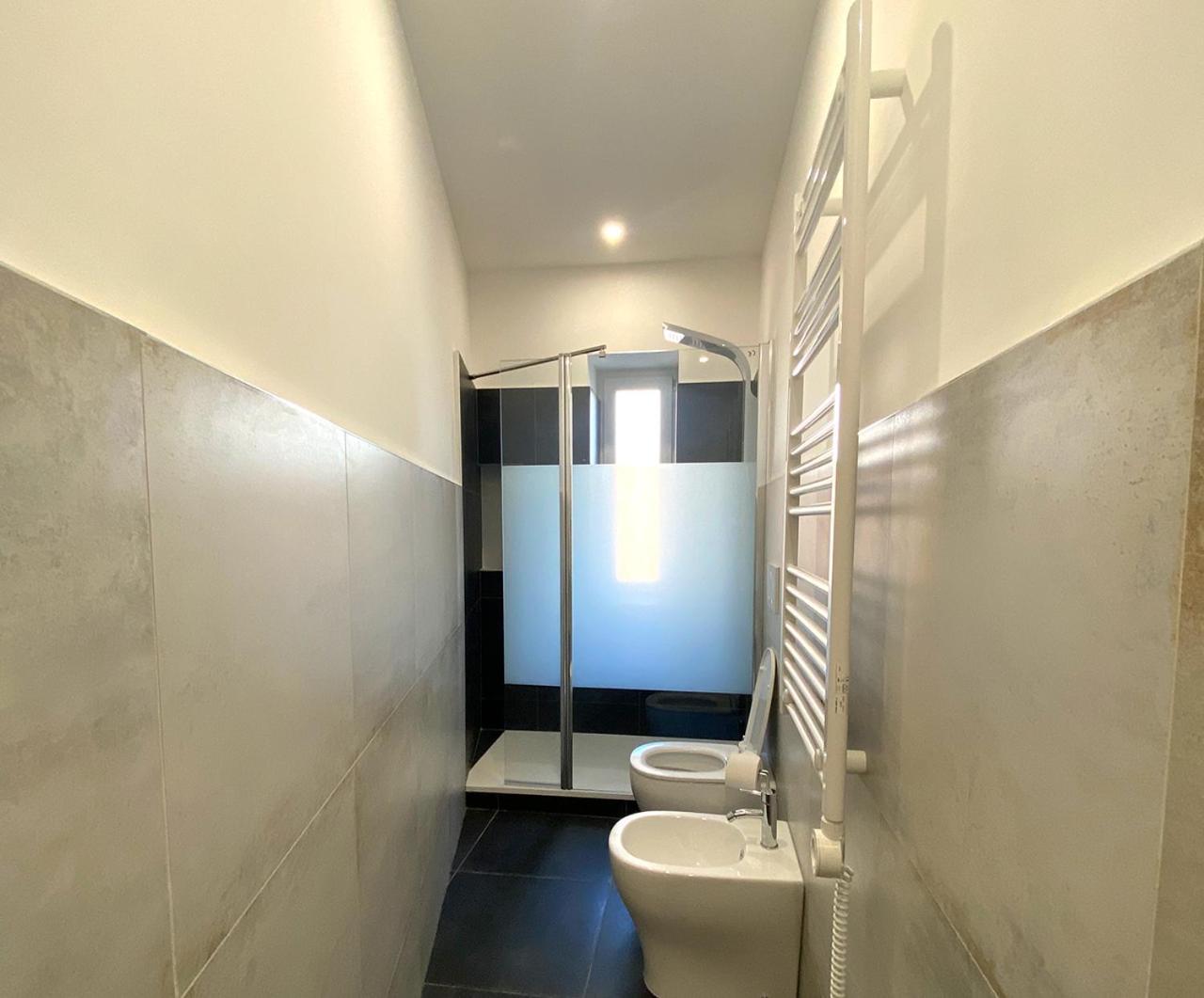 Blucavana, Casa Vacanze In Centro A Триест Екстериор снимка