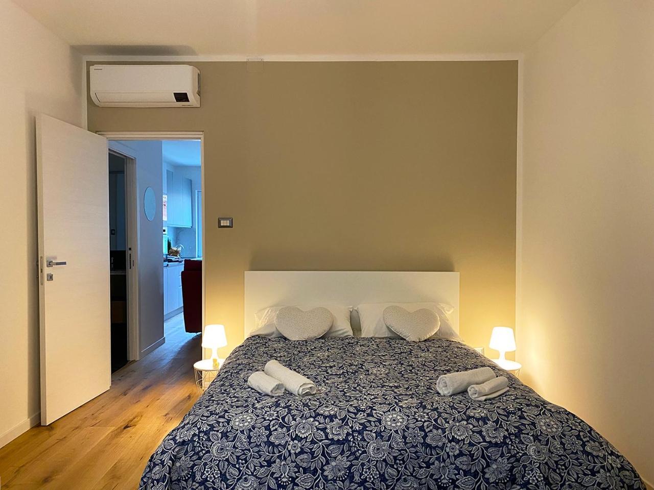 Blucavana, Casa Vacanze In Centro A Триест Екстериор снимка